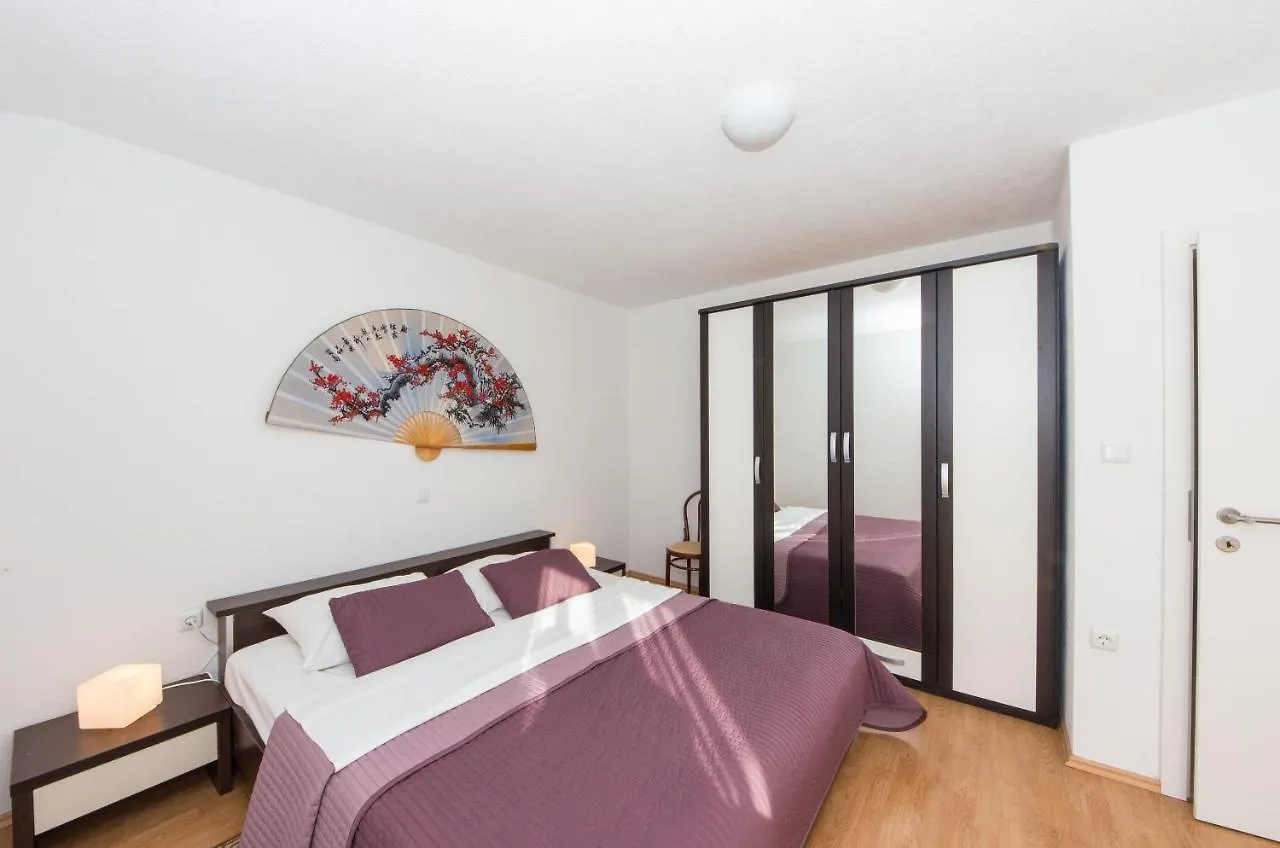 Apartment Yasmin Bribir